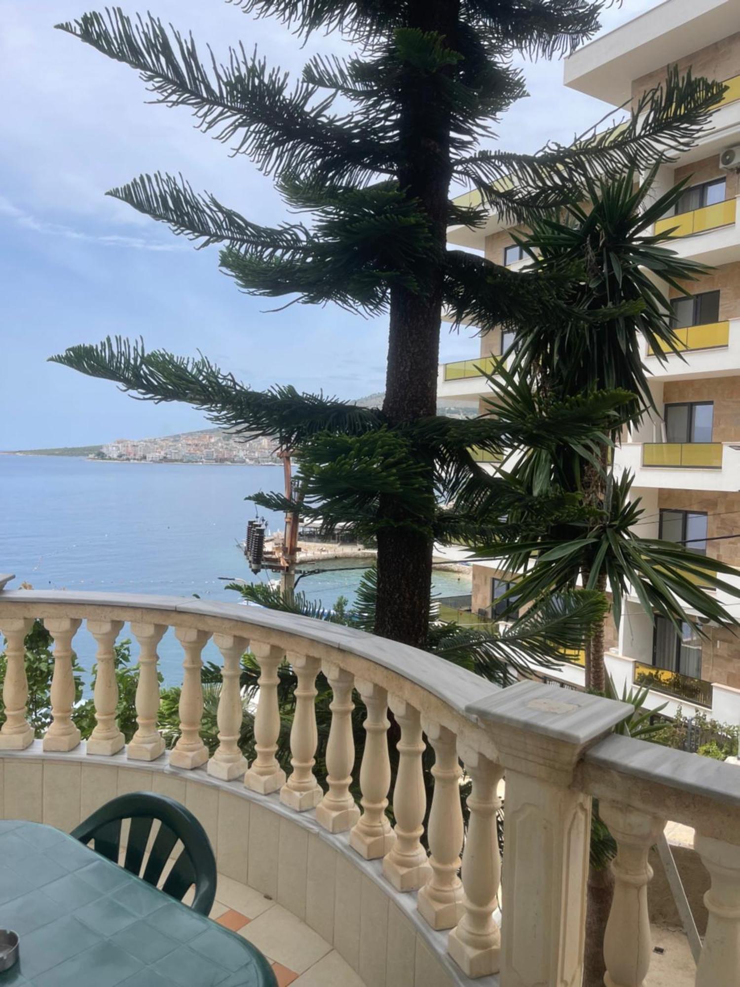 Romario Casa de hóspedes Sarandë