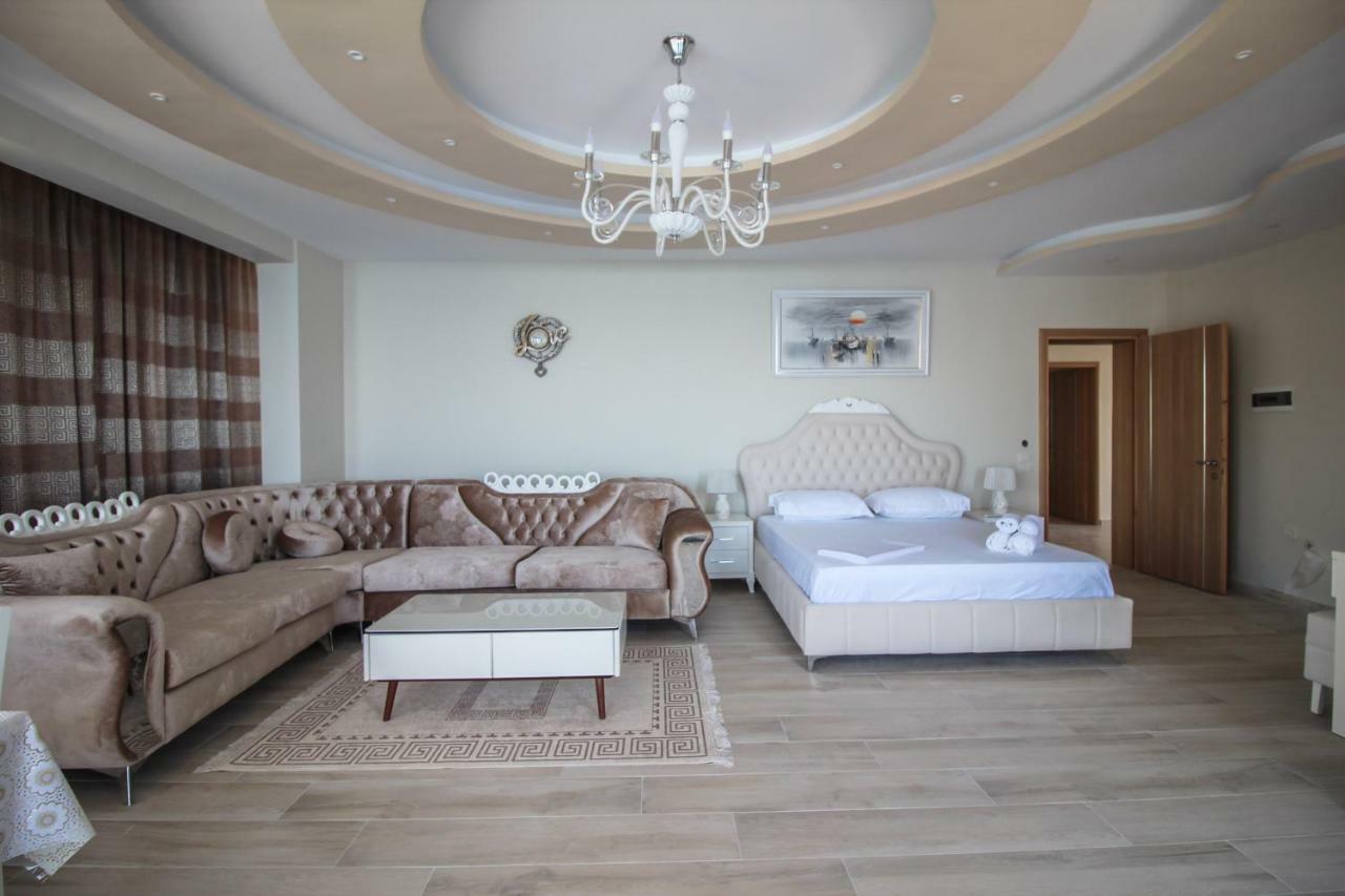 Gjestgiverier Romario Sarandë